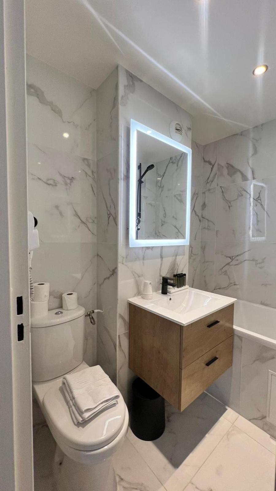 Hotel Lebron Paris Eksteriør bilde